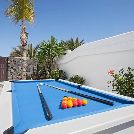 Vila Casa Terrero Dos - 6 Bedroom - Heated Pool - Pool Table - Jacuzzi - Separate Annex *